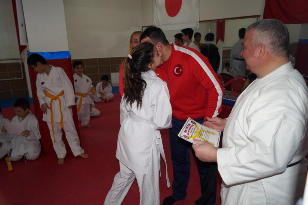KUSAK TERFI SINAVI 2016 01 062