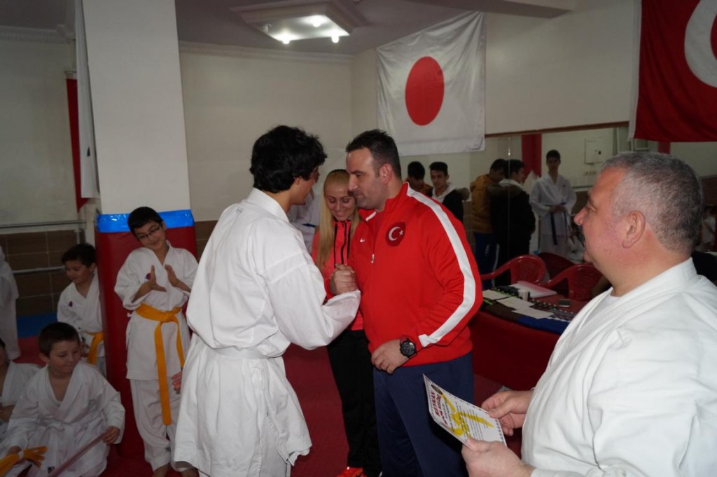 KUSAK TERFI SINAVI 2016 01 066