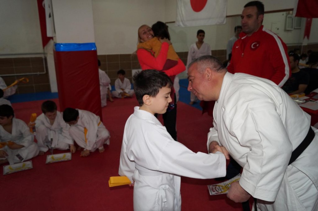 KUSAK TERFI SINAVI 2016 01 076