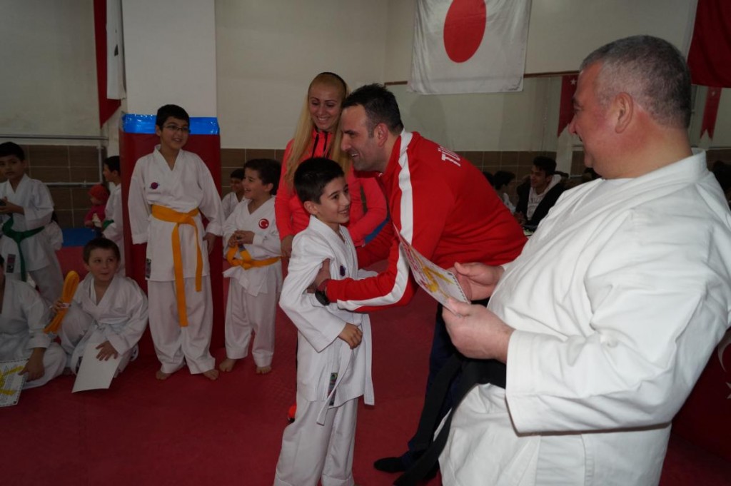 KUSAK TERFI SINAVI 2016 01 087