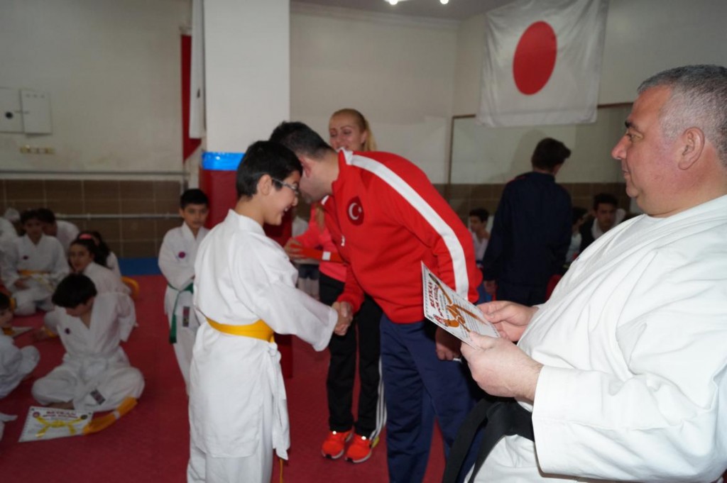 KUSAK TERFI SINAVI 2016 01 111
