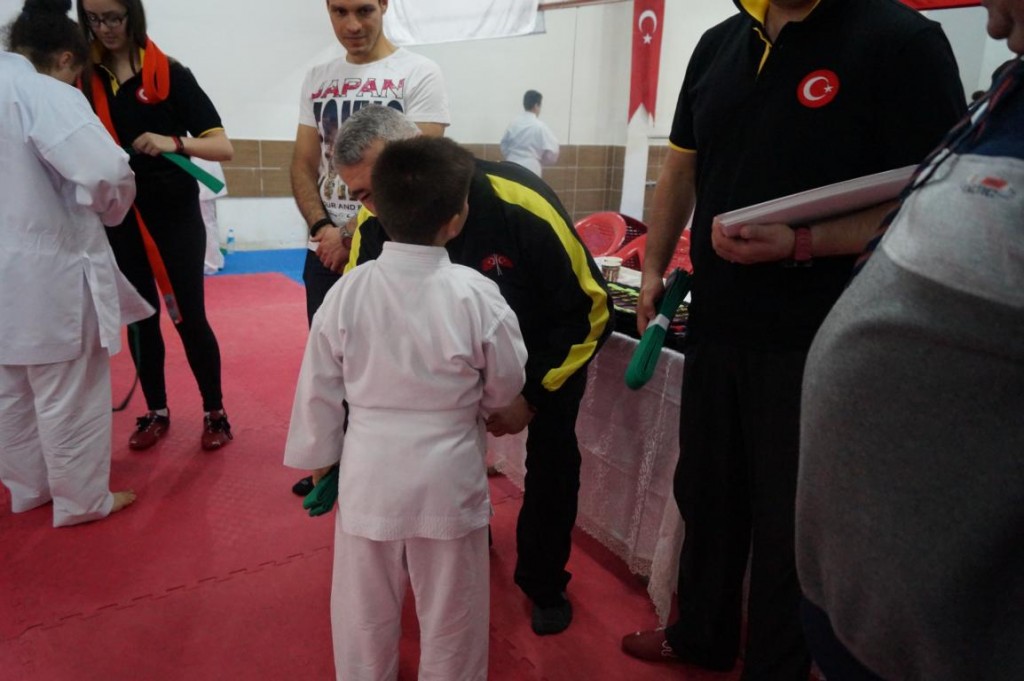 REYKAN KUSAK TERFI SINAVI 076